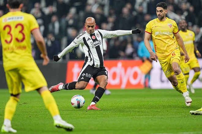 Beşiktaş'ın yıldızına övgüler yağdırdı: Bu zamanda kolay kolay bulunmaz! 3