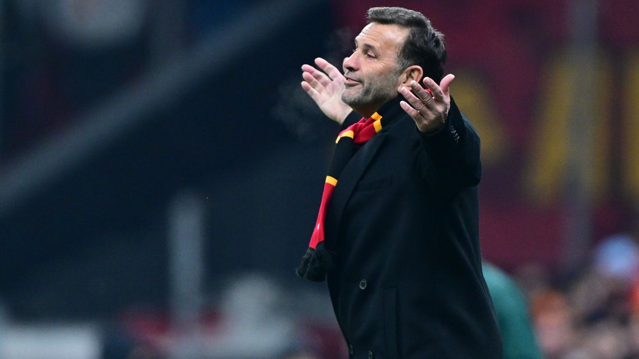 Galatasaray'da Okan Buruk ile yöneticiler arasında maç sonrası 'istifa' görüşmesi 3