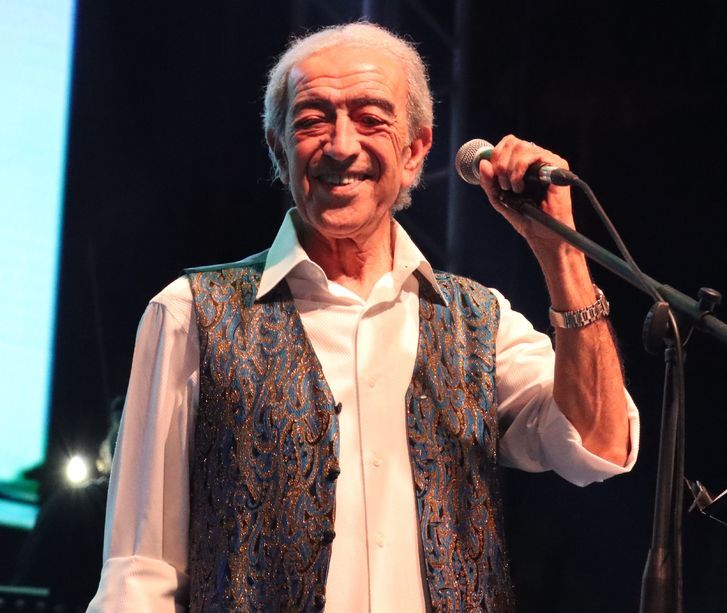 Edip Akbayram, son yolculuğuna böyle uğurlanmak istedi 4