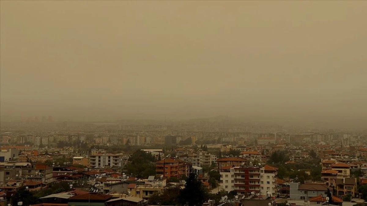Suriye’den toz geliyor! Meteoroloji uyardı: 3 gün sürecek! "Maske takın, dışarı çıkmayın" 2