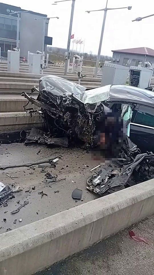 Düzceli doktor çifti trafik canavarı ayırdı; 5 günlük bebek yoğun bakımda 4