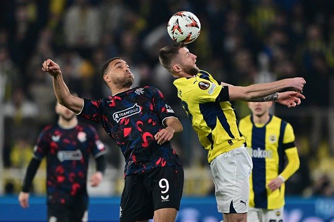 Rıdvan Dilmen Jose Mourinho'ya maç öncesi sözlerini hatırlattı: 3-5-2'yi tersten oynamak denir buna Mourinho teknik olarak saçmaladı 5