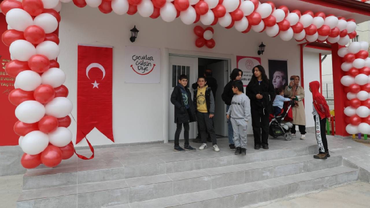 Gülben Ergen, Narin anısına okul yaptırdı... "Narinler gülsün diye bu okulu açtık" 8