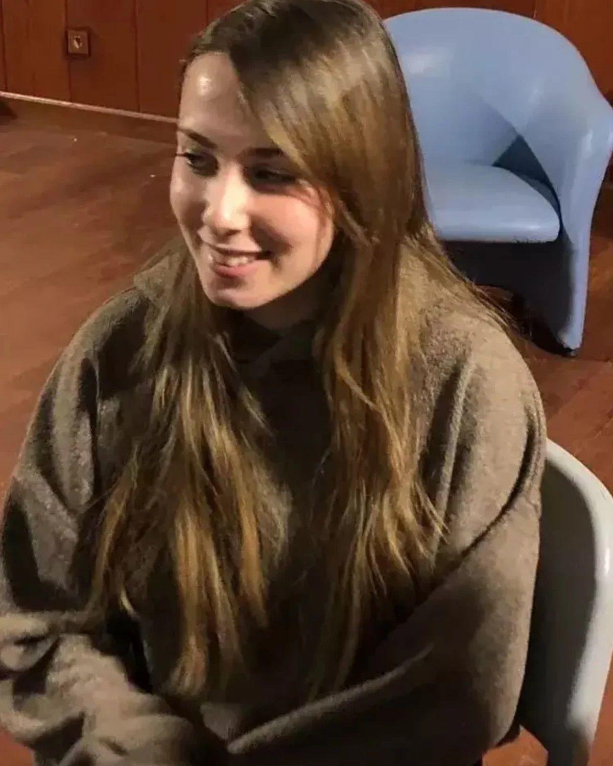 Yeşilçam’ın unutulmaz aşkının meyvesi! Serpil Çakmaklı ile Yalçın Dümer'in kızları Merve Dümer güzelliğiyle büyüledi 6
