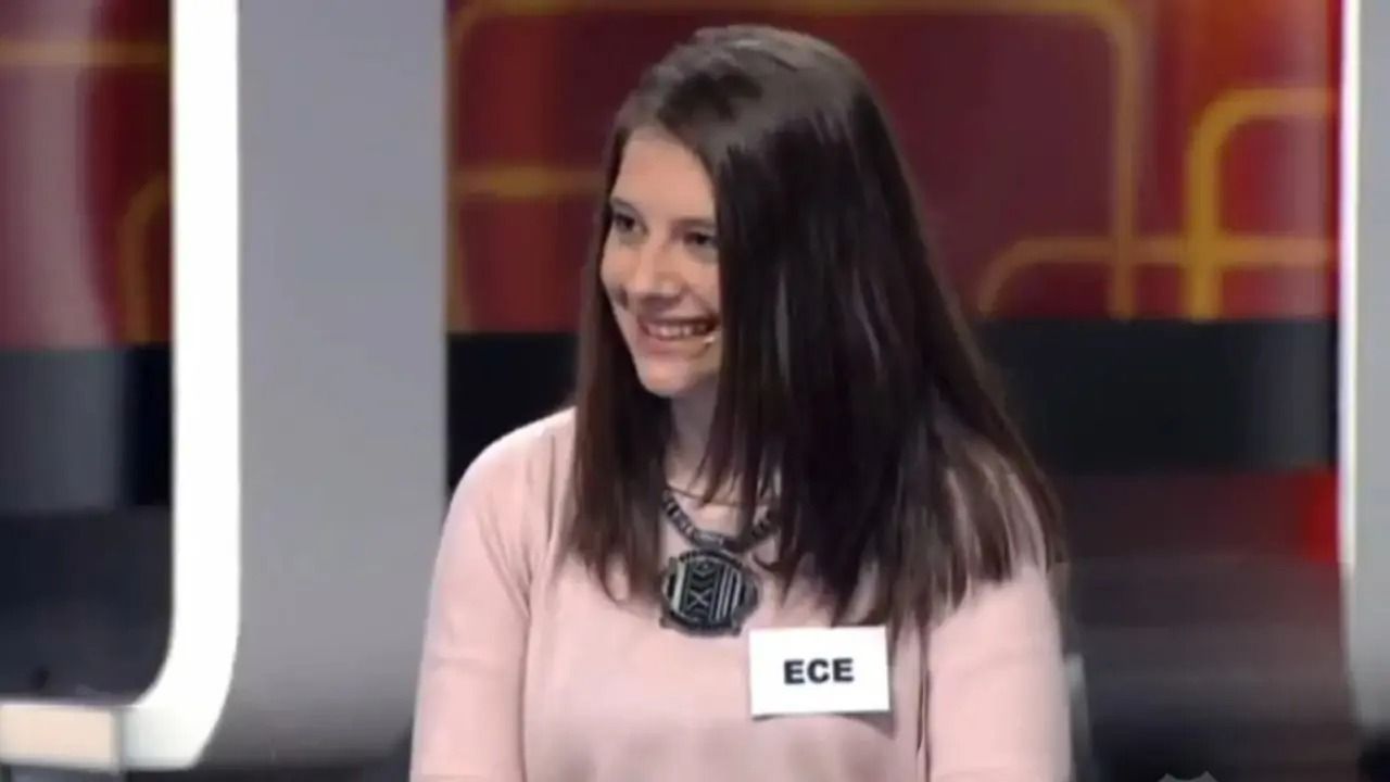 Ece Gürel'in ailesi İstanbul Adliye Sarayı'na geldi! 1