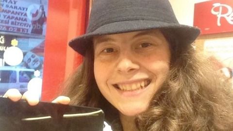 Ece Gürel'in ailesi İstanbul Adliye Sarayı'na geldi! 3