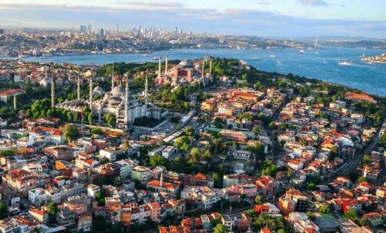 İstanbul nüfusu merkezden uzaklaşıyor! O ilçenin nüfusu 57 ilden daha fazla 4