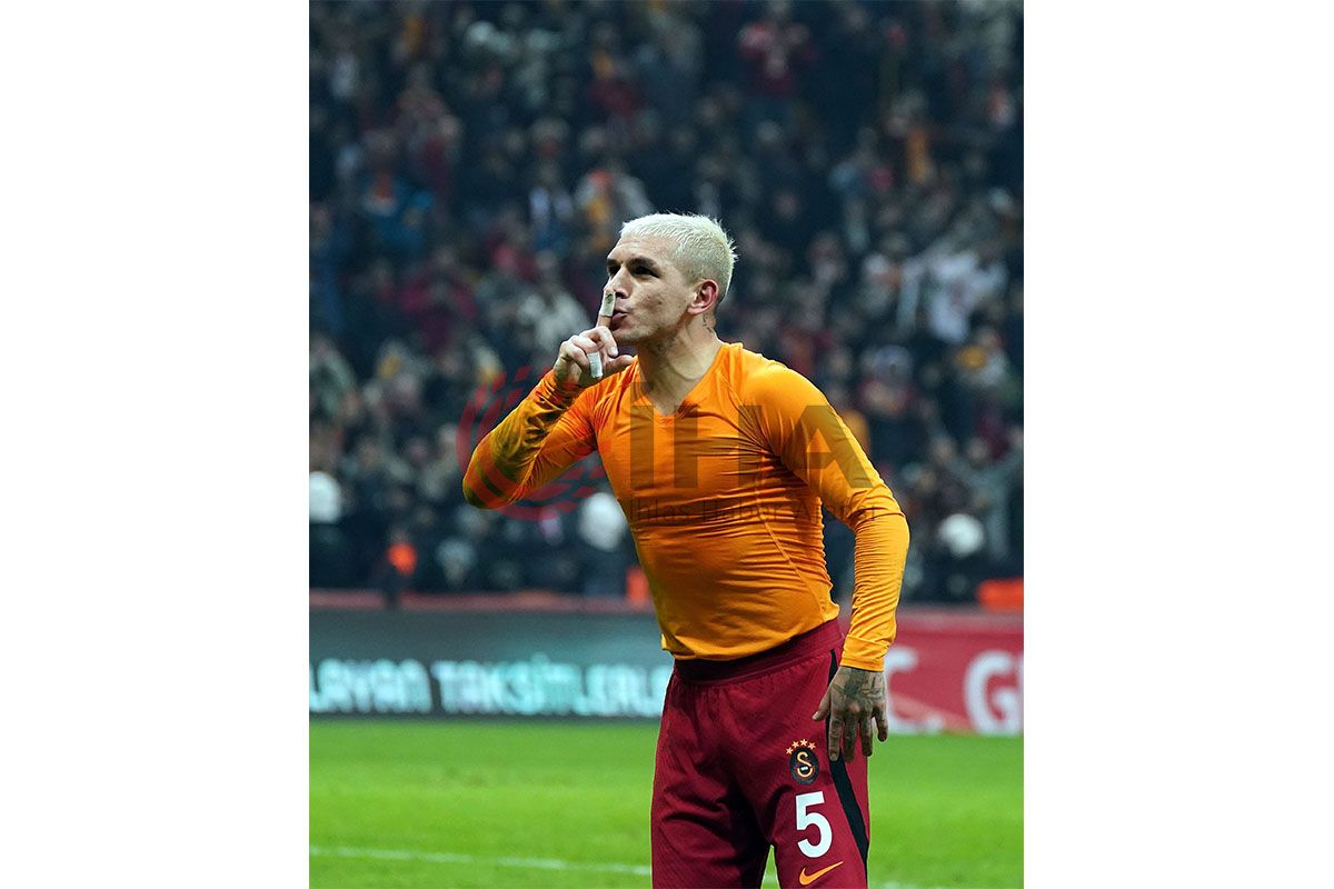 Aşk yaşadıkları konuşuluyordu! Duygu German'dan Lucas Torreira açıklaması 9