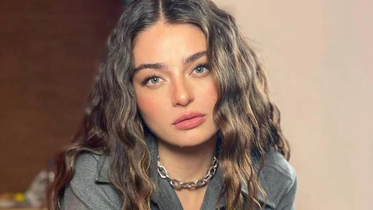 Mine Tugay bakın aslen nereliymiş... Memleketi merak ediliyordu 11