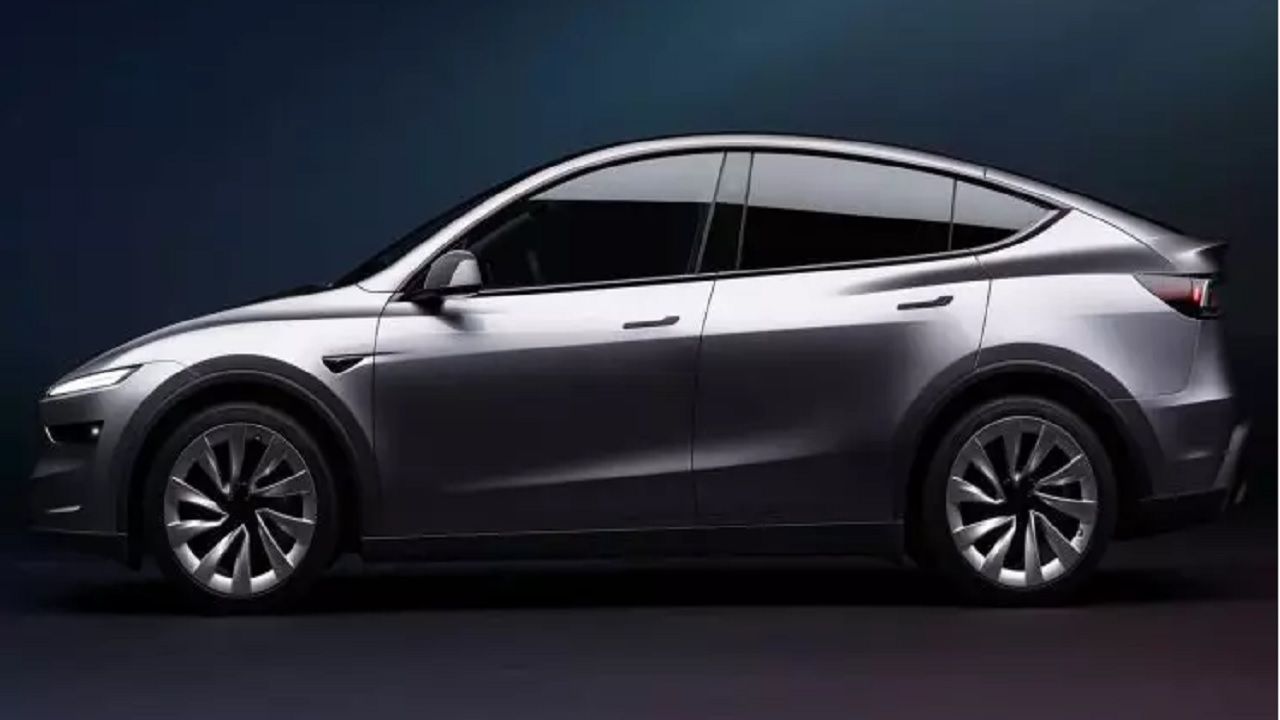Yenilenen Tesla model Y Türkiye'de! Merakla beklenen fiyatı belli oldu! 4
