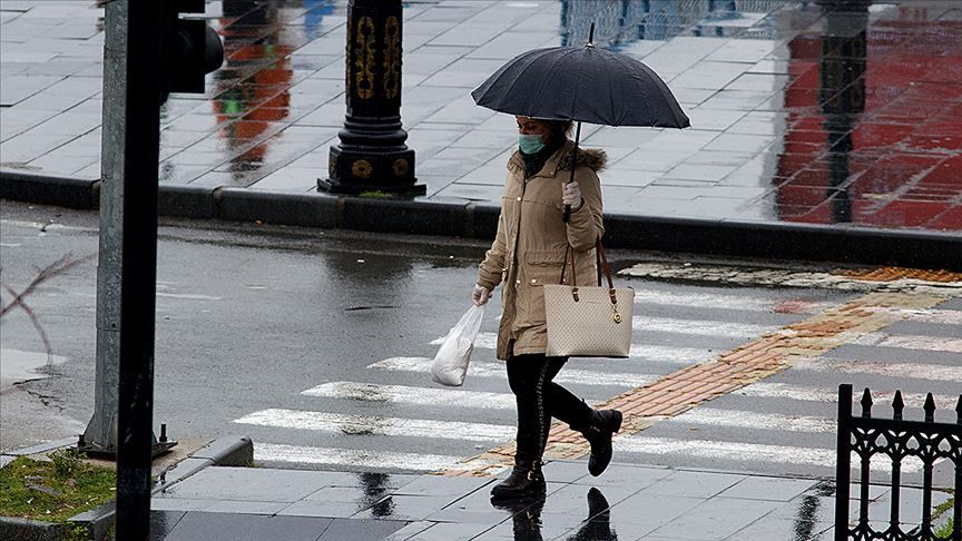 Çöl sıcakları ülkemizi terk ediyor! İstanbul dahil çok sayıda ile kuvvetli sağanak uyarısı geldi! Meteoroloji'den 5 günlük rapor... 3