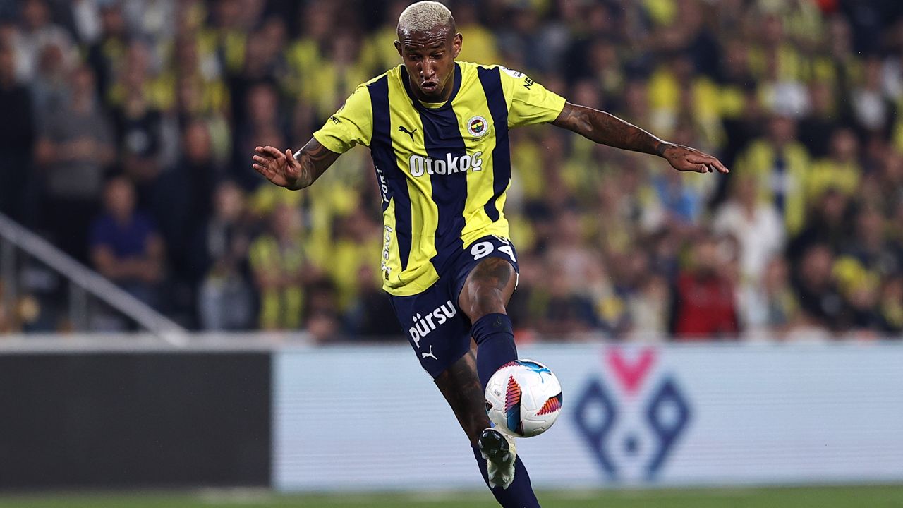 Fenerbahçe'nin Bodrum FK maçı ilk 11'i belli oldu! Jose Mourinho eksikler sonrası kararını verdi: Fred ve Dzeko'nun yokluğunda forma onların... 12