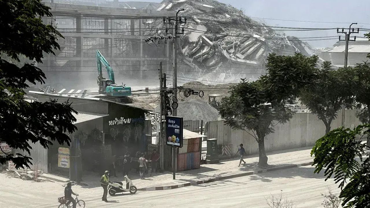 Myanmar'daki depremlerde bilanço ağırlaşıyor: Binden fazla ölü ve yaralı var! 3