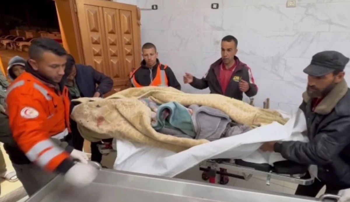 İsrail bayram dinlemedi... Gazze’de Han Yunus çadırları kanla doldu! 6