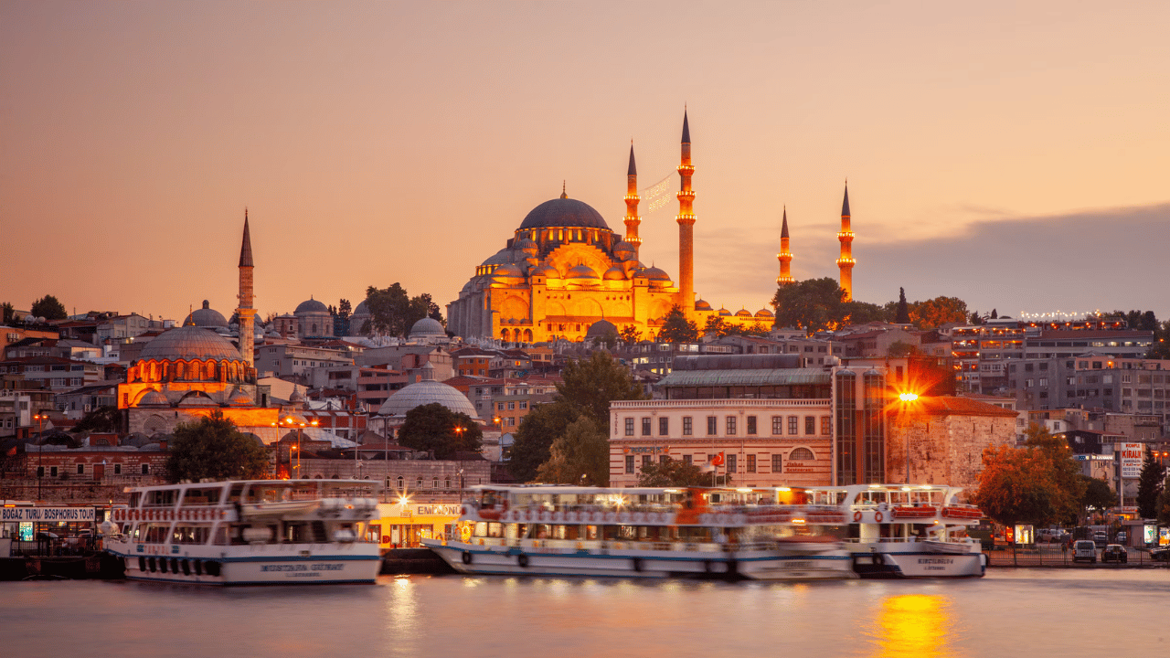 Seyahat tutkunlarının gözdesi: En çok seyahat edilen 10 ülke! 6