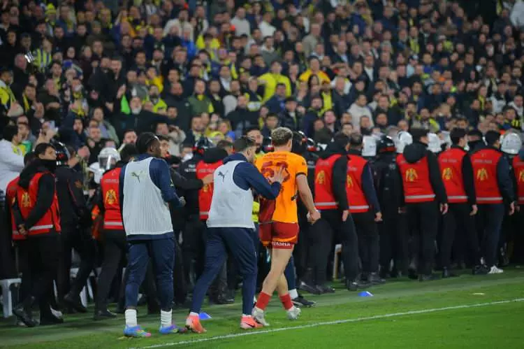 Kadıköy'de geceye damga vuran anlar: İşte kare kare yaşananlar 2