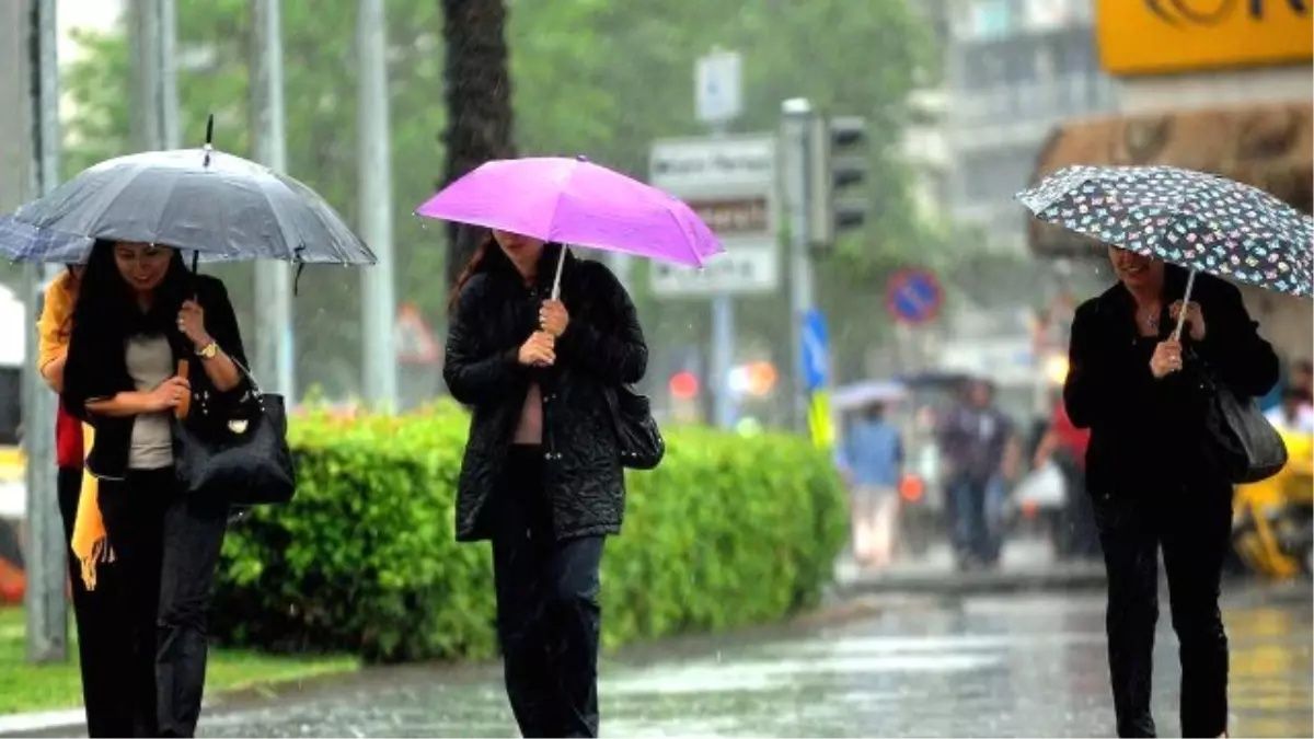 Sağanak ve kar yağışı geliyor! Meteoroloji'den İstanbul ve Ankara dahil 78 ile uyarı! Sel ve su taşkınlarına dikkat! 1