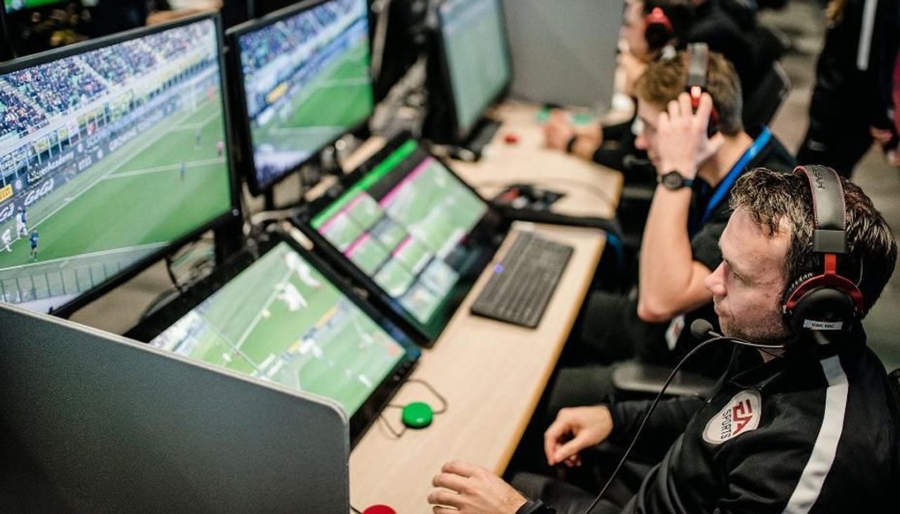 VAR'da görülmemiş skandal! Hakemler maç içinde canlı bahis oynarken yakalandı 6