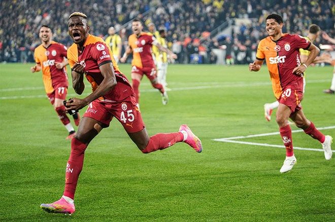 Victor Osimhen'in takım arkadaşlarına verdiği söz ortaya çıktı! Taraftarları havalara uçuracak açıklama 3