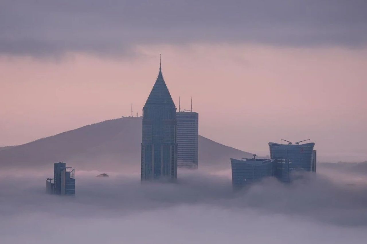 İstanbul sise teslim! Sabiha Gökçen’de uçuşlar durdu, şehir görünmez oldu 1