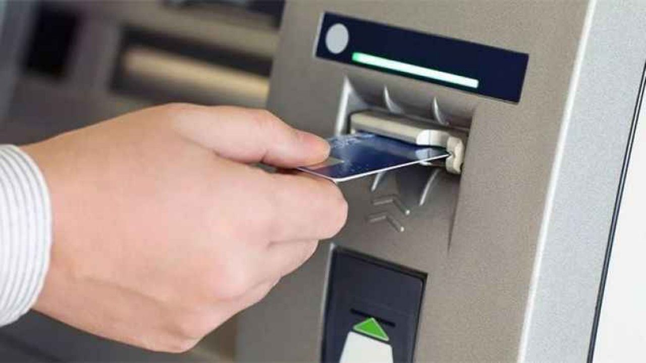 O iddialar asılsız çıktı! 20 bin TL altındaki nakit çekimler sadece ATM'lerden mi yapılacak? 2