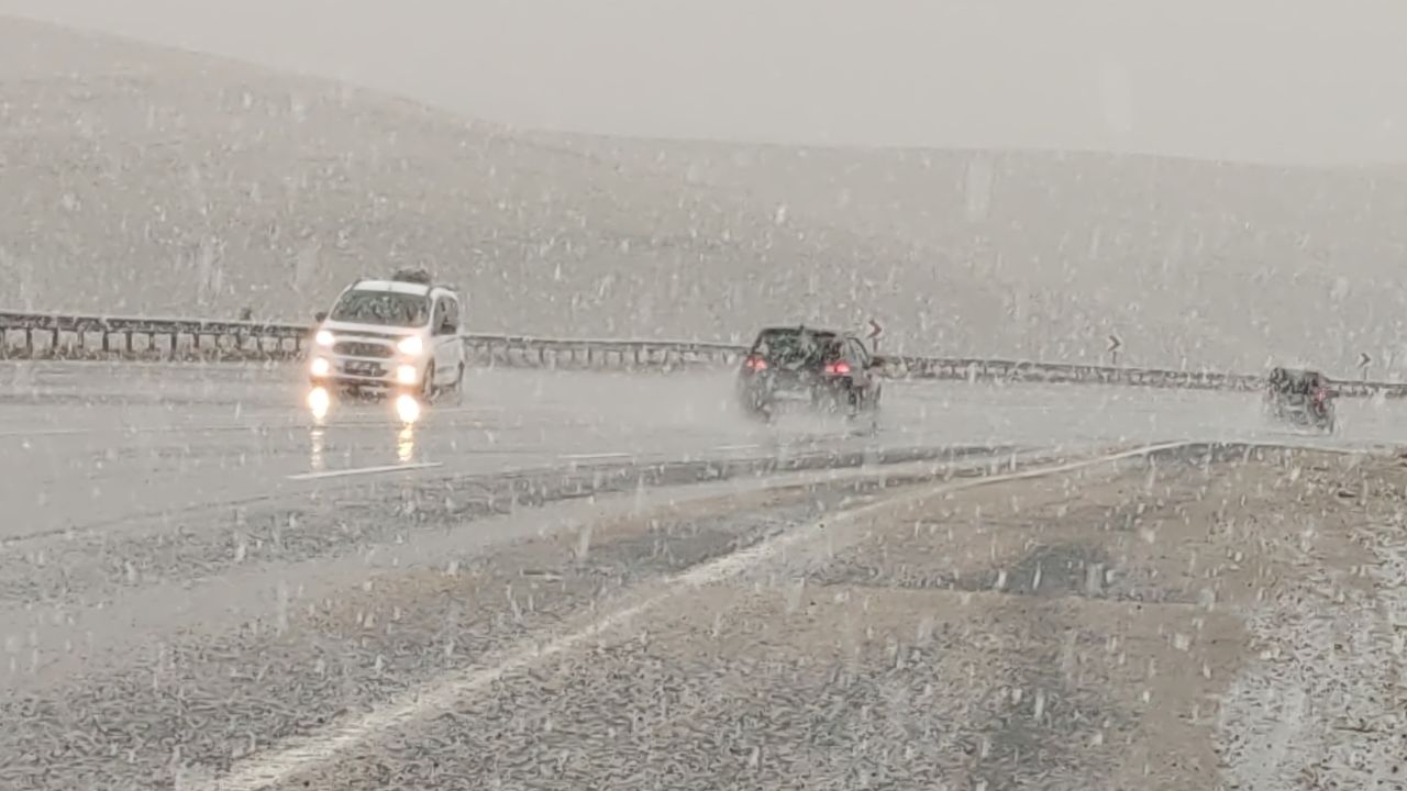 Nisan'da kar sürprizi; Türkiye'ye yeni bir soğuk hava dalgası geliyor 3