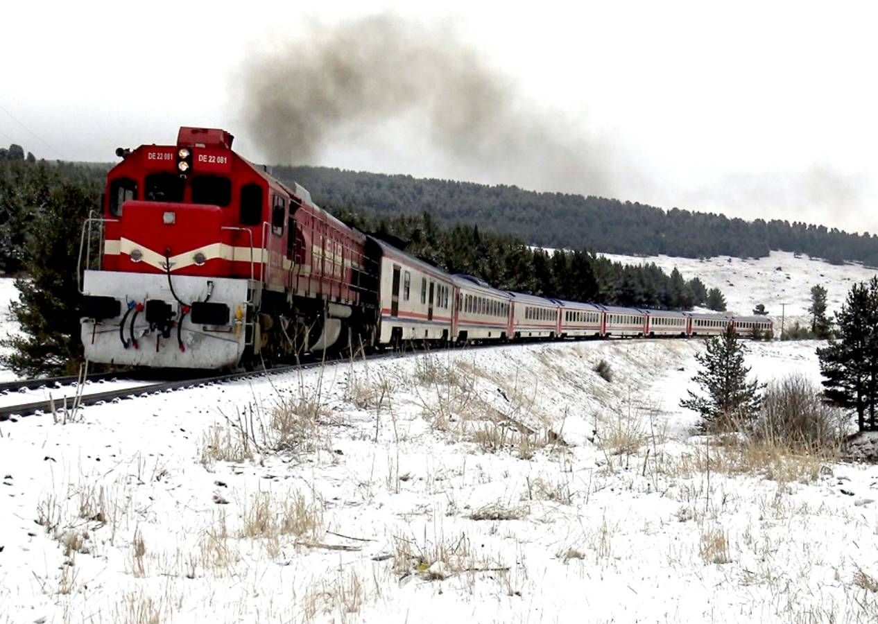 Nisan'da kar sürprizi; Türkiye'ye yeni bir soğuk hava dalgası geliyor 4