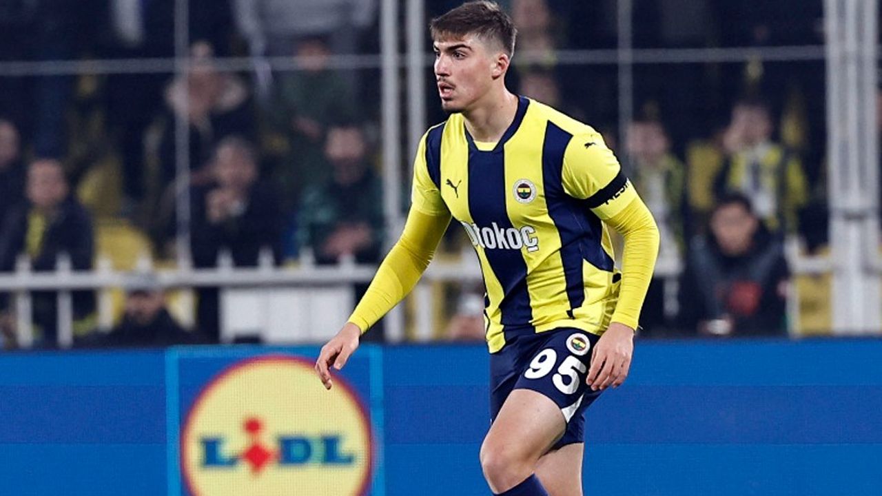 Fenerbahçe'nin Trabzonspor maçı ilk 11'i belli oldu! Jose Mourinho'dan sürpriz karar 6