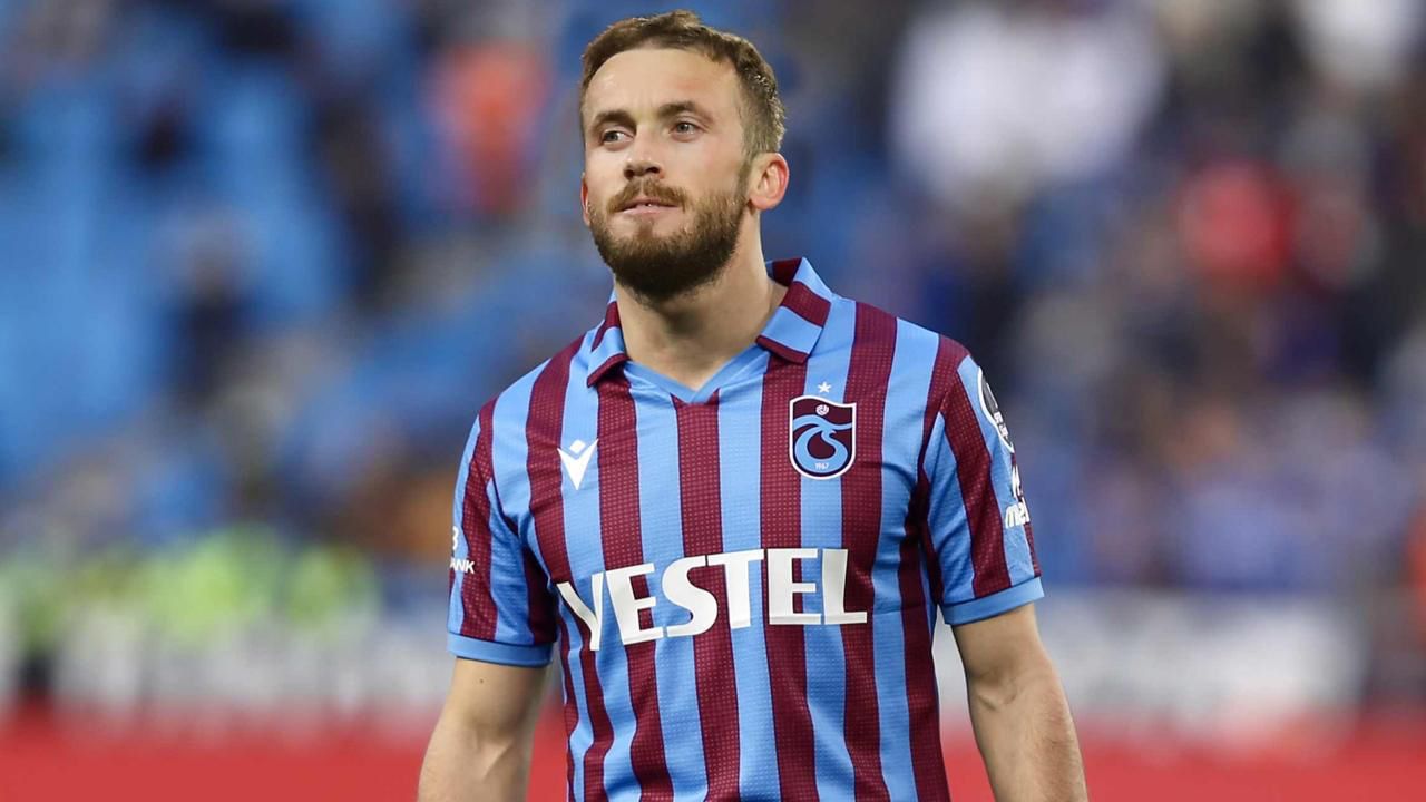 Trabzonspor'un Fenerbahçe maçı ilk 11'i belli oldu! Fatih Tekke rakibini yıkacak planı belirledi 10