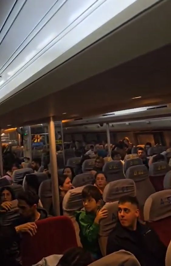 İstanbul-Bursa BUDA seferinde yangın! Yaşanan panik anlarının yeni görüntüleri ortaya çıktı 4