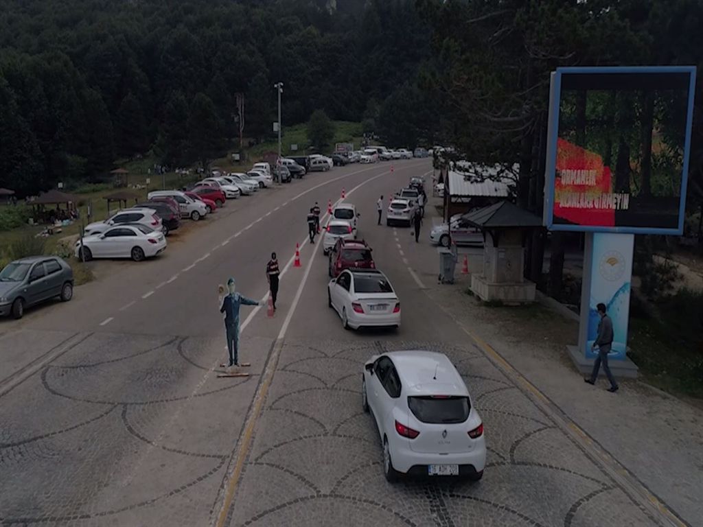 Milli parklar bayramda doldu taştı: 1.9 milyon ziyaretçi 1