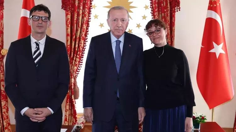Evlat acısıyla yanan Minguzzi ailesine ölüm tehdidi! Erdoğan görüşmesi sonrası tehdit mesajları yağıyor: Son 6 gün, cehennemi yaşatacağız size! 5