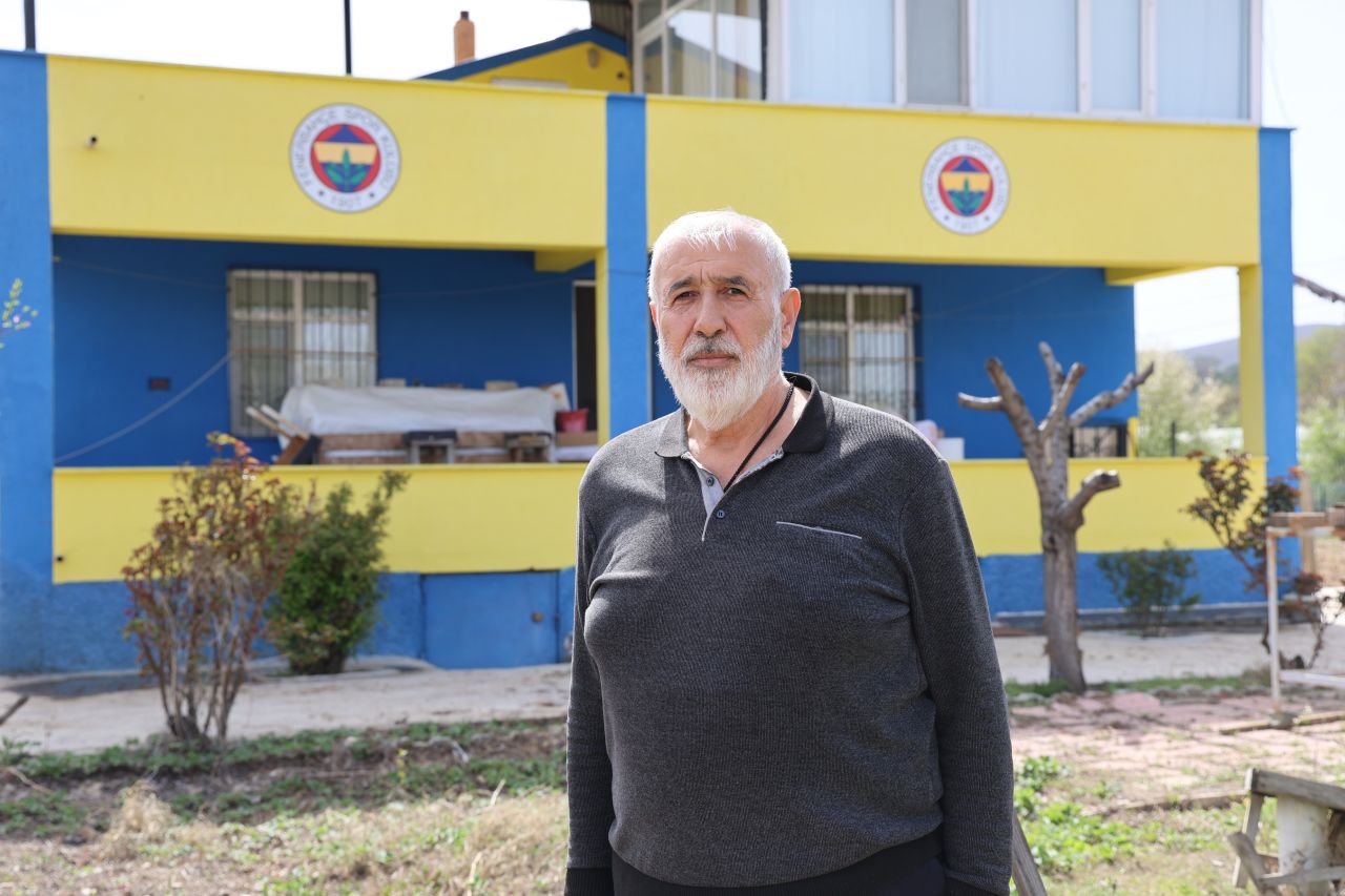 Elazığlı Mehmet Amca'nın Fenerbahçe aşkı! Evini sarı-lacivert boyadı 4