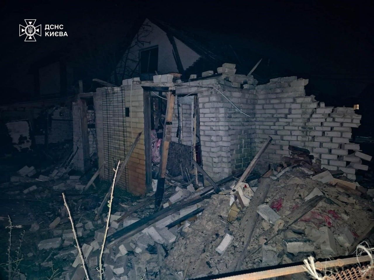 Kiev ve Mykolaiv’e gece baskını: Rus İHA’ları 12 kişiyi yaraladı 3