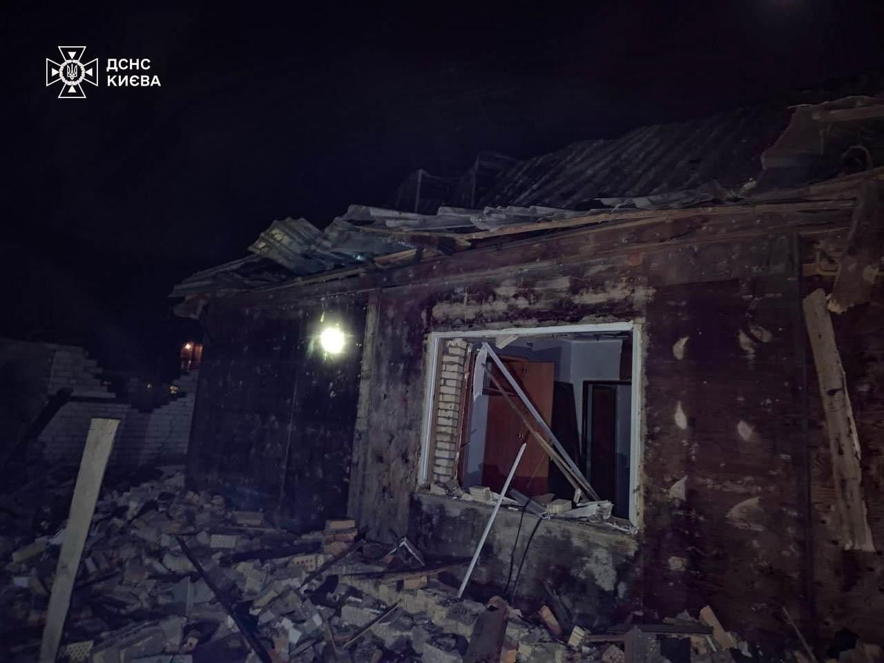 Kiev ve Mykolaiv’e gece baskını: Rus İHA’ları 12 kişiyi yaraladı 9