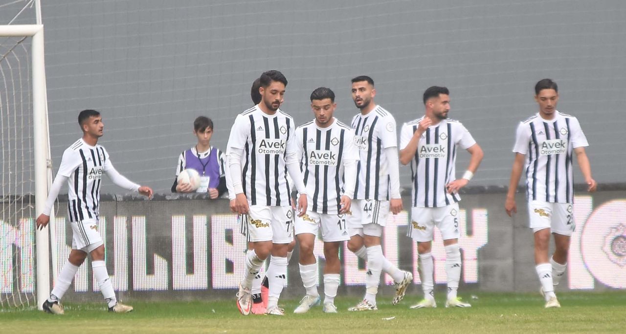 Ege'nin futbol kulüpleri sezon biterken nefes nefese kaldı 4