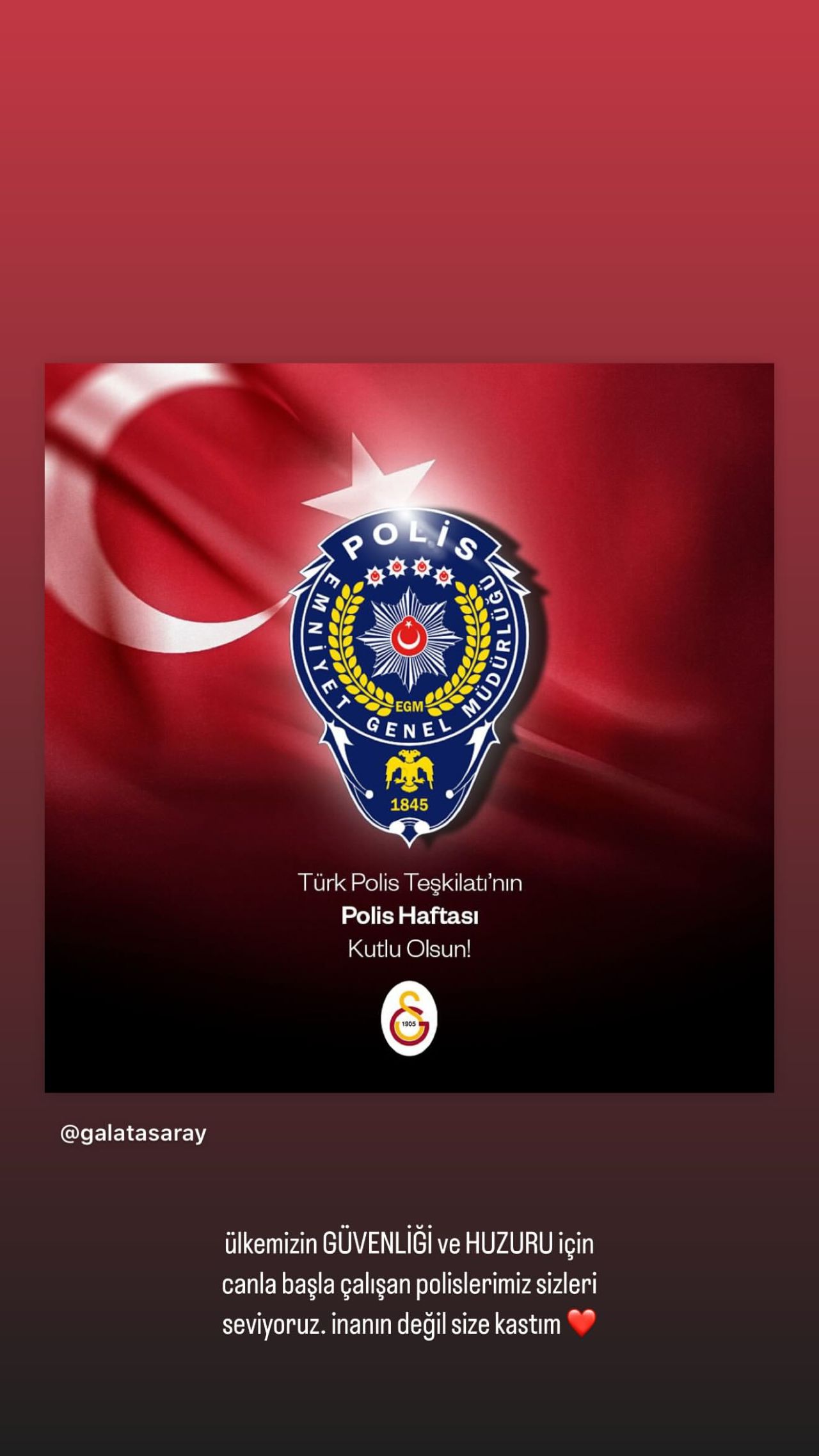 İlkin Aydın'dan geri adım! Önce polis pankartını protesto etti, sonra özür diledi 9