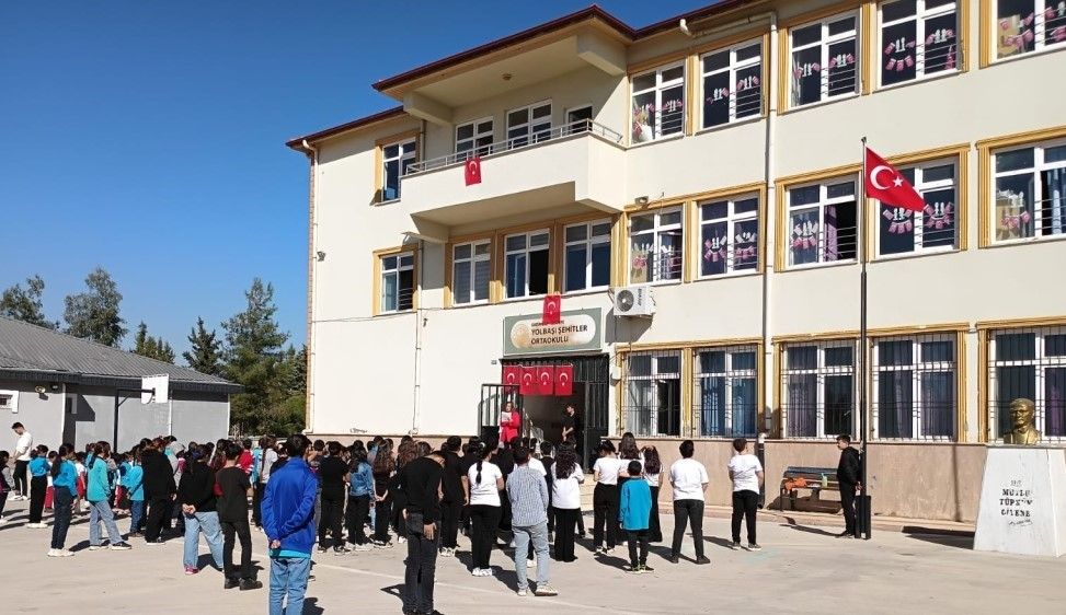 İslahiye’de yürek yakan facia: Gencecik öğretmenler okula giderken hayatını kaybetti 4