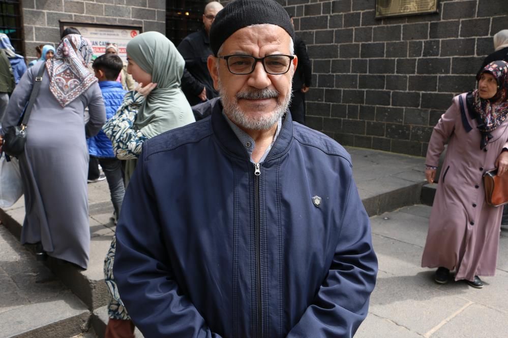 Diyarbakır’da Hz. Süleyman Camii’nde kanalizasyon krizi: Sahabe kabirleri altında pis su! 5