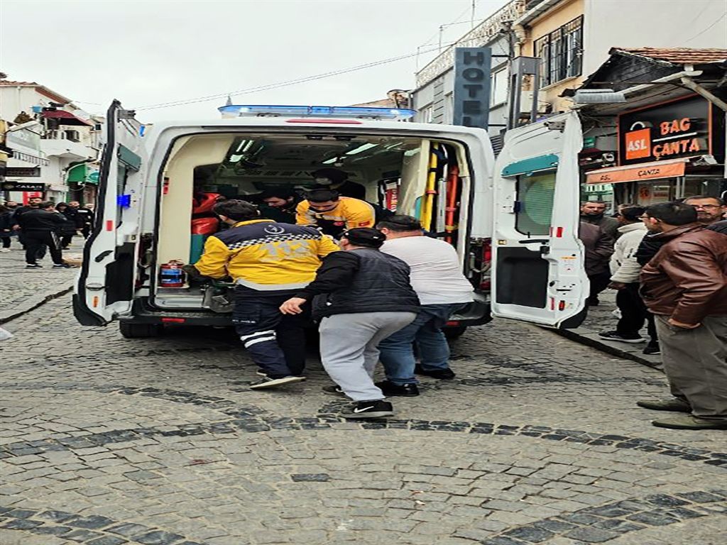 Edirne’de yürek burkan anlar: Yolda yürürken kalp krizi geçirdi! Son anları kamerada... 4