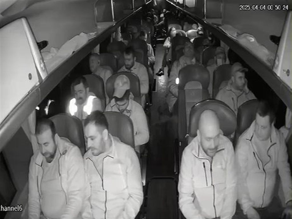 Çankırı’da otobüs kazası: İşçilerin savrulduğu anlar kamerada! 2