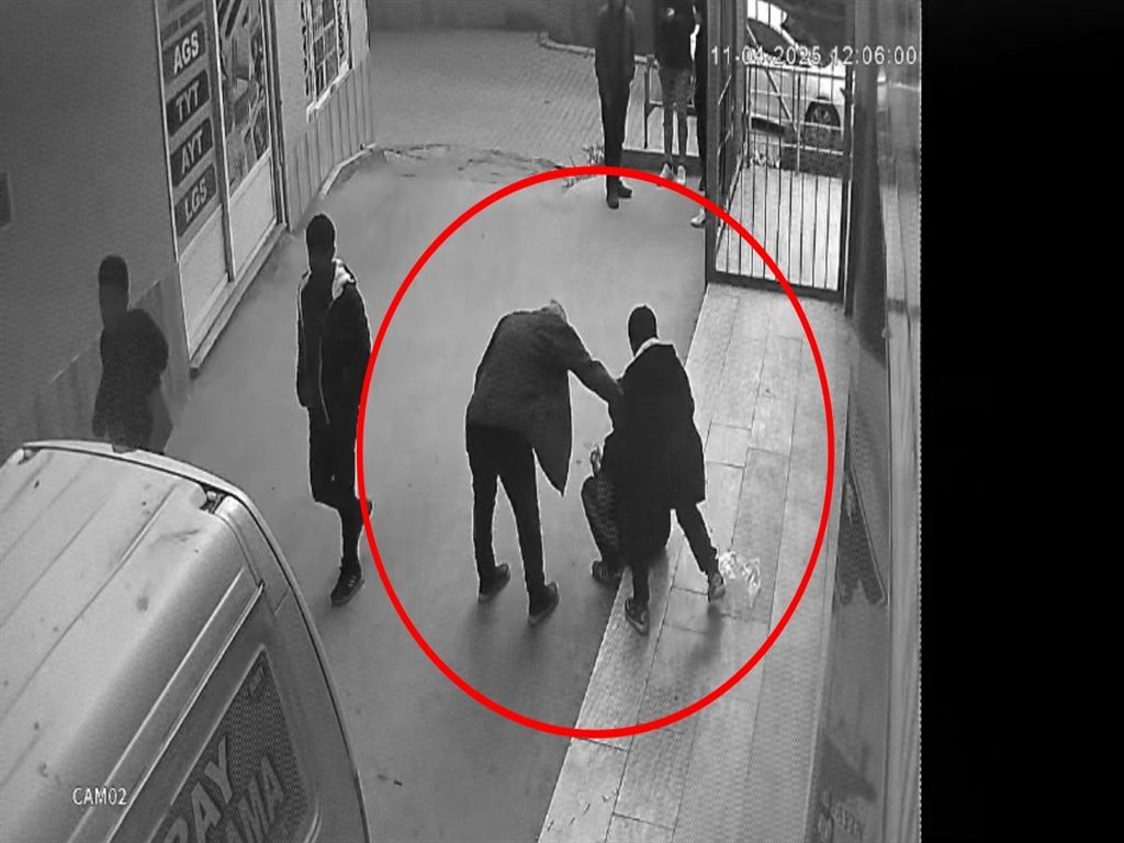Diyarbakır’da emekli öğretmenden hayat kurtaran müdahale 4