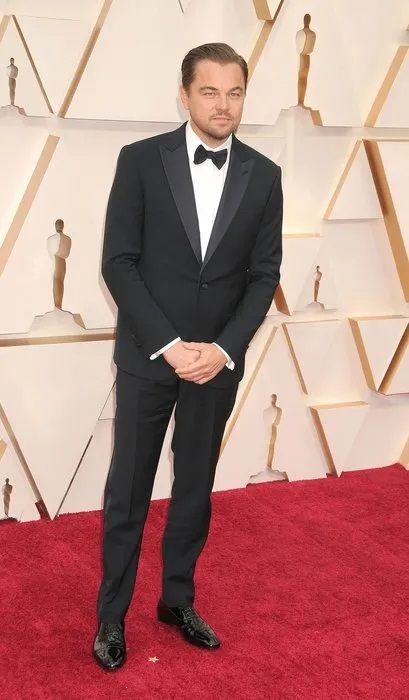 Hollywood’un boy sırları ifşa oldu! Gerçekte ne kadar kısalar? 12