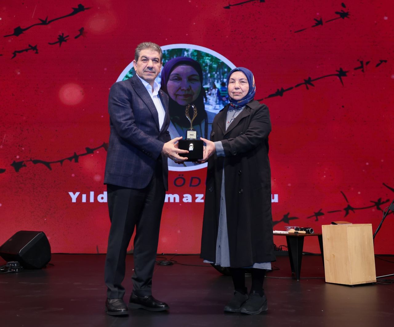 5. Esenler Öykü Günleri’nde “Direniş ve Gazze” rüzgârı! Onur ödülleri sahiplerini buldu 4