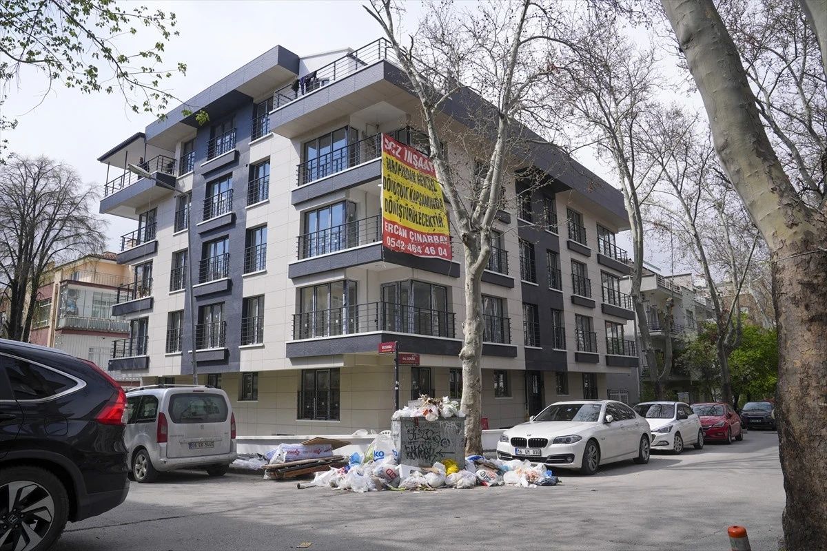 CHP'li Çankaya çöp yığınlarıyla boğuşuyor! İşçiler eylemde, sokaklar çöp dağlarına teslim 3