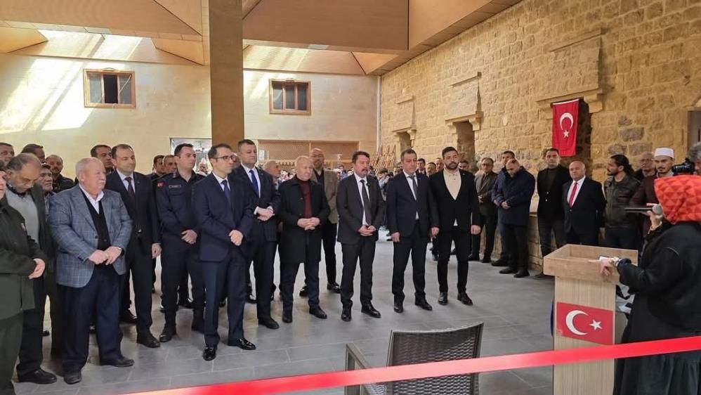 Beypazarı’nda Hadimü’l Haremeyn sergisi: Kutsal emanetler Suluhan Kervan Sarayı’nda ziyarete açıldı 6