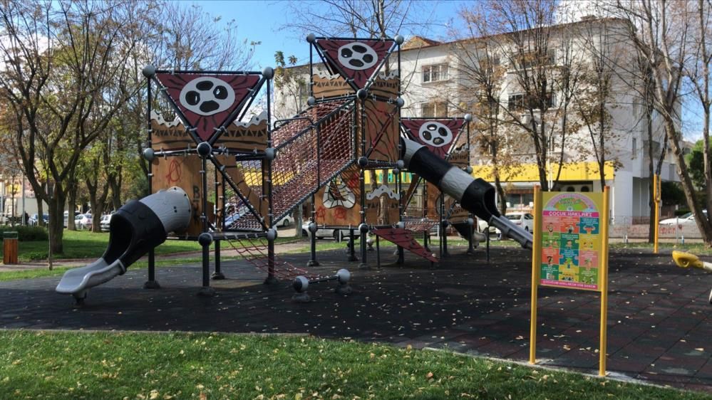 Muğla'da çocuklar hem oynuyor hem haklarını öğreniyor 1