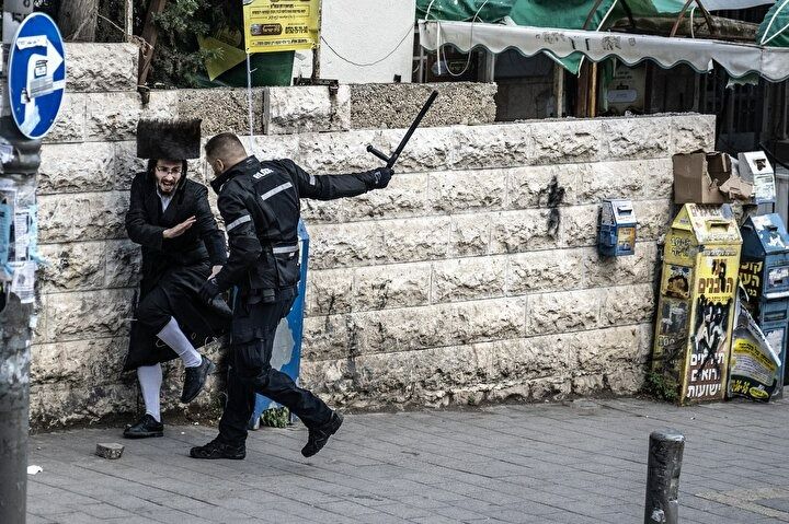 Siyonizm çocukları... İsrail polisi Kudüs'te Yahudilere saldırdı! 5