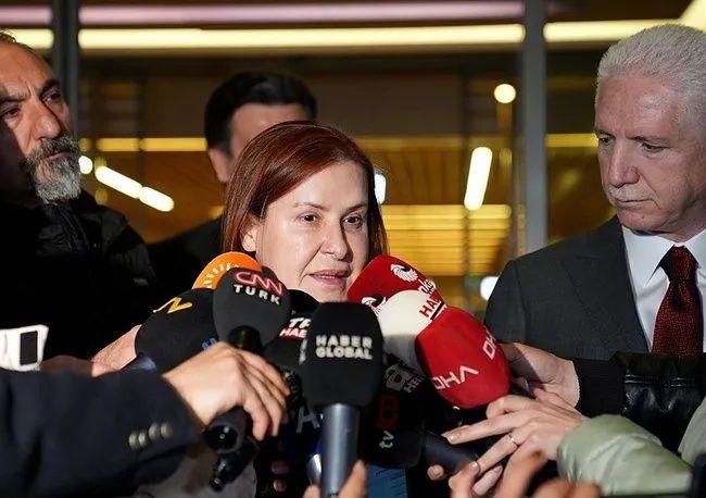 Sırrı Süreyya Önder'in sağlık durumu nasıl? Hayati tehlikesi devam ediyor! 23.30'dan bu yana ameliyatta... 4