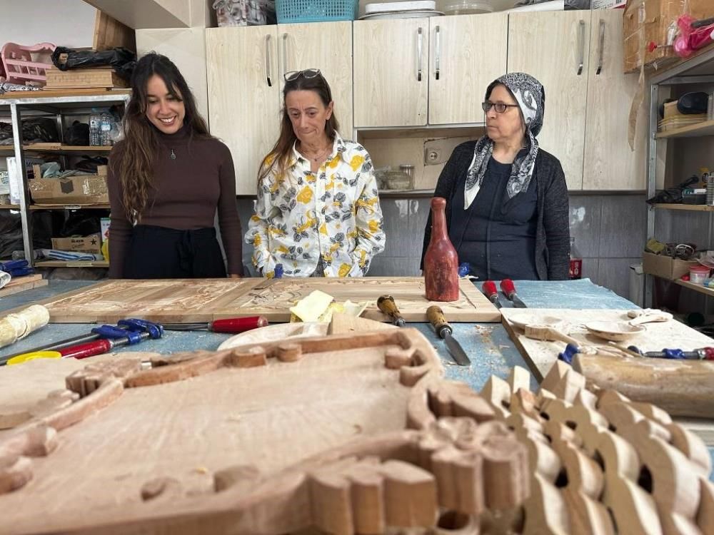 Havran’da erasmus buluşması: İspanyol öğretmenler halk eğitimi merkezini ziyaret etti 6